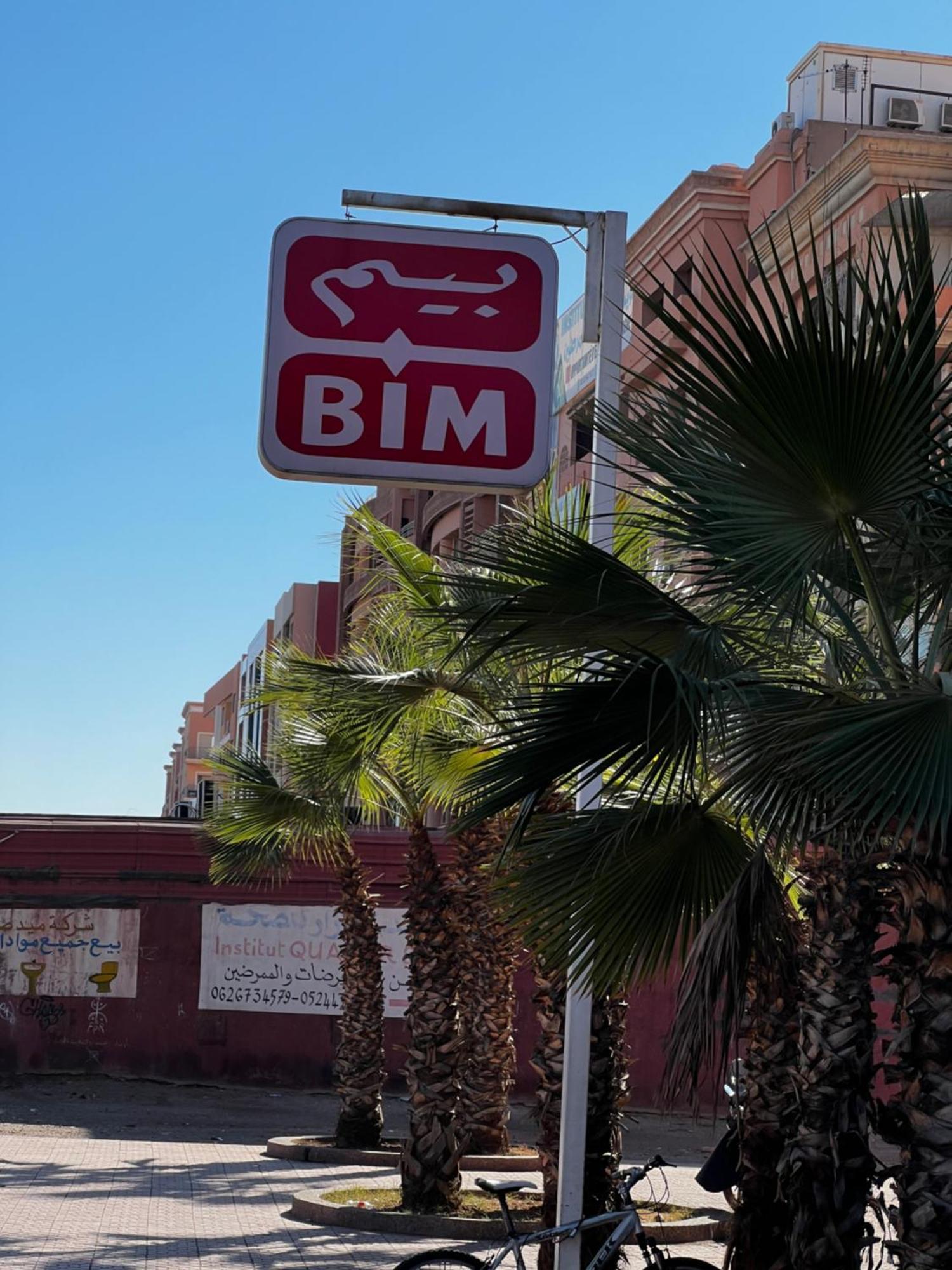 Beautiful, Great Equipped 122 M Holiday Apartment Near Majorelle Garden And Gueliz With Pool Views And A Large Balcony And Terrace Marrakesh Buitenkant foto